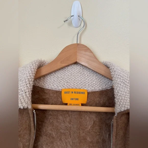 Guest In Residence Grizzly Jacket 100% Cashmere Almond Oatmeal XS - Picture 4 of 9